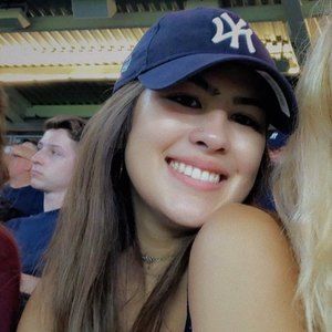 Meet your Posher, April